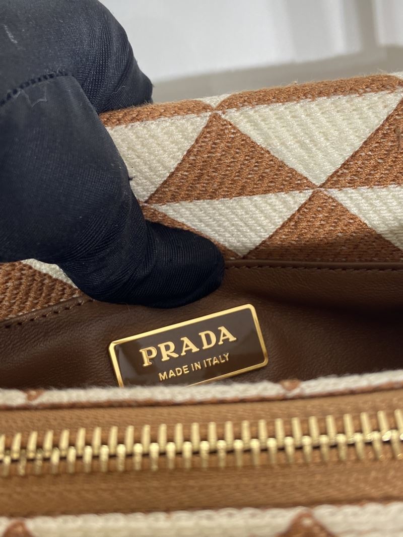 Pra*a top handle bags
